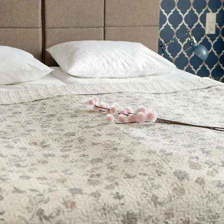 Przytulne Studia Very Berry W Poznaniu Blisko Parku By Renters * Poznań