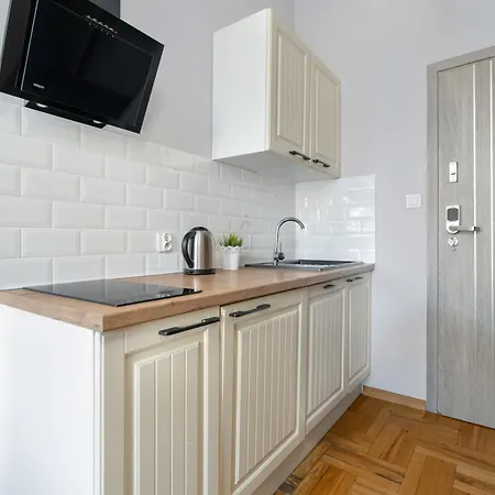 Appartement Przytulne Studia Very Berry W Poznaniu Blisko Parku By Renters Poznań