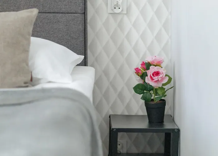 Very Berry - Głogowska 39-14 - Mtp Apartments, Check In 24h * Poznań