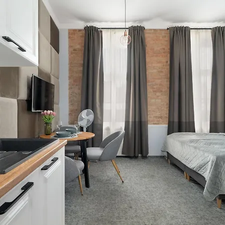 Apartment Przytulne Studia Very Berry W Poznaniu Blisko Parku By Renters