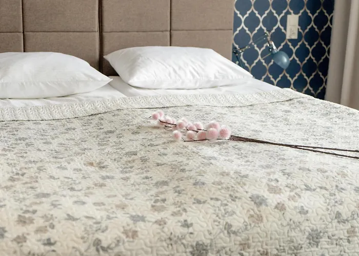 Przytulne Studia Very Berry W Poznaniu Blisko Parku By Renters * Познань